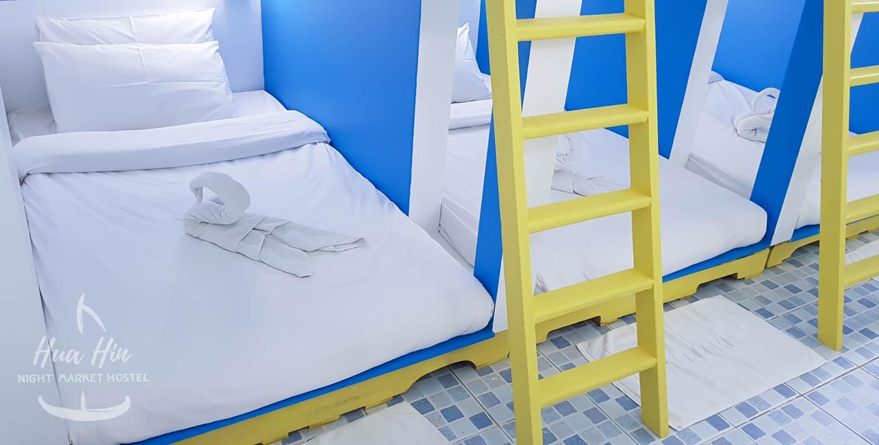 Huahin Night Market Hostel Екстер'єр фото